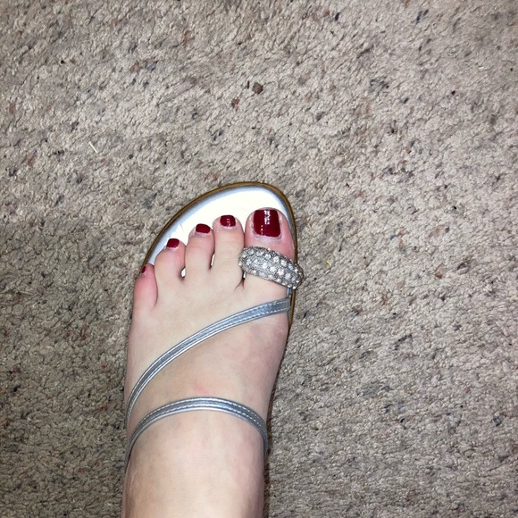 FREE w/ bundle! Matisse wedged heels - Picture 5 of 6